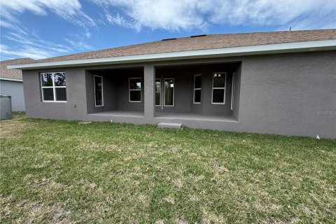 House in Port Charlotte, Florida 4 bedrooms, 216.46 sq.m. № 1559453 - photo 19