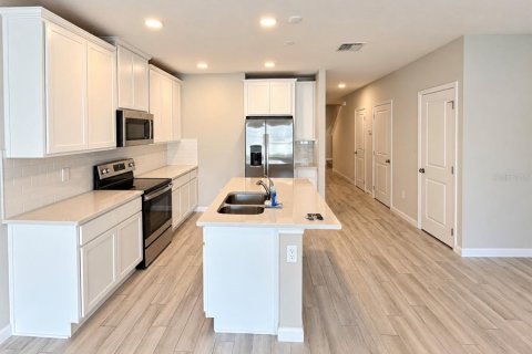 Touwnhouse à vendre à Orlando, Floride: 3 chambres, 145.76 m2 № 2386695 - photo 10