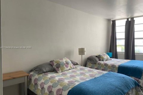 Condominio en venta en Miami Beach, Florida, 50.63 m2 № 1862104 - foto 5