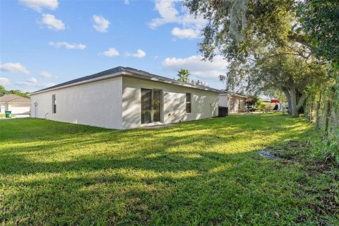 Villa ou maison à louer à Wesley Chapel, Floride: 3 chambres, 150.22 m2 № 2402983 - photo 19