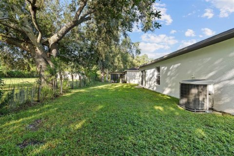 Villa ou maison à louer à Wesley Chapel, Floride: 3 chambres, 150.22 m2 № 2402983 - photo 18