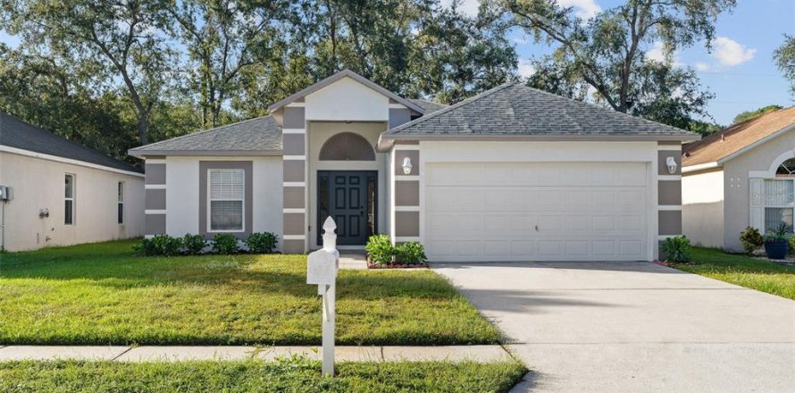Villa ou maison à Wesley Chapel, Floride 3 chambres, 150.22 m2 № 2402983