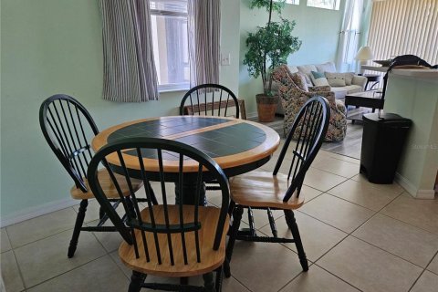 Copropriété à louer à Sun City Center, Floride: 3 chambres, 120.03 m2 № 2116493 - photo 11