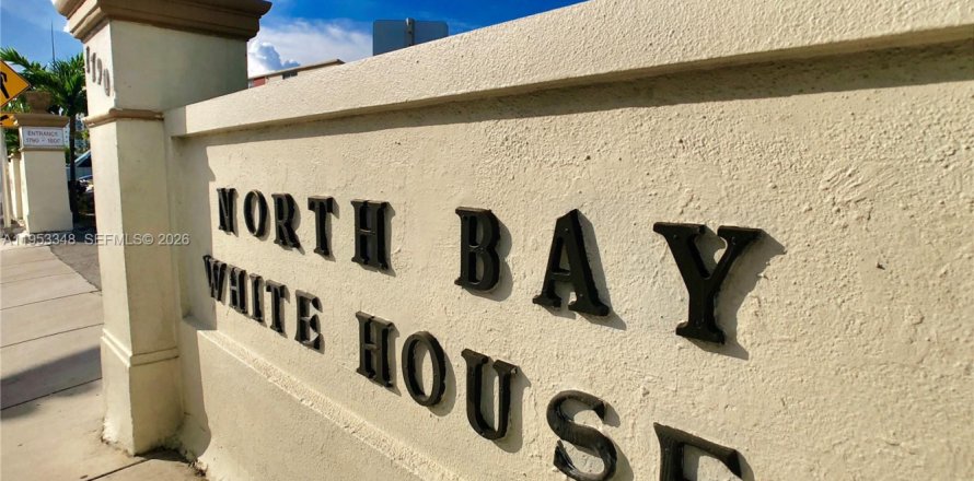 Condo à North Bay Village, Floride, 1 chambre  № 2008824