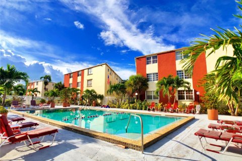 Copropriété à louer à North Bay Village, Floride: 1 chambre, 64.57 m2 № 2008824 - photo 28