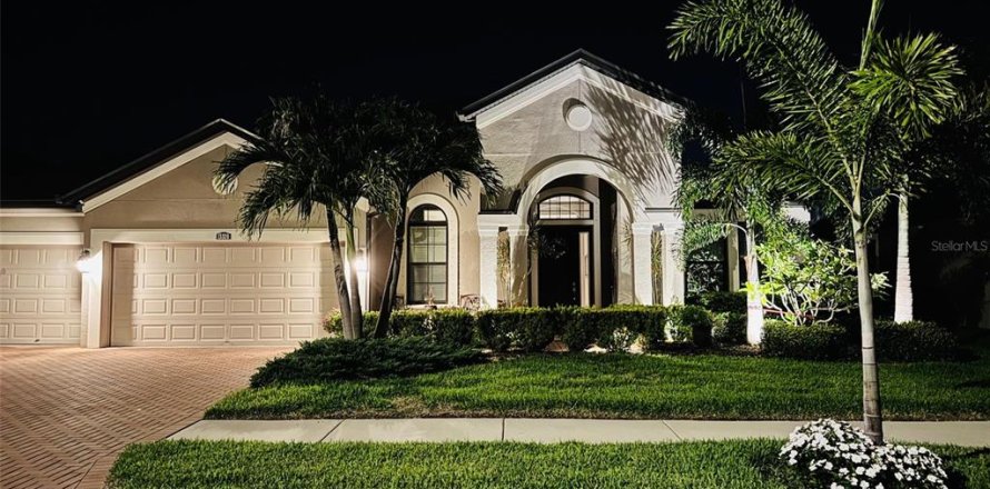 House in Riverview, Florida 4 bedrooms, 253.16 sq.m. № 1885344