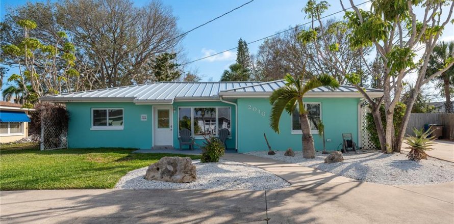 Casa en Indian Rocks Beach, Florida 3 dormitorios, 133.97 m2 № 1760027