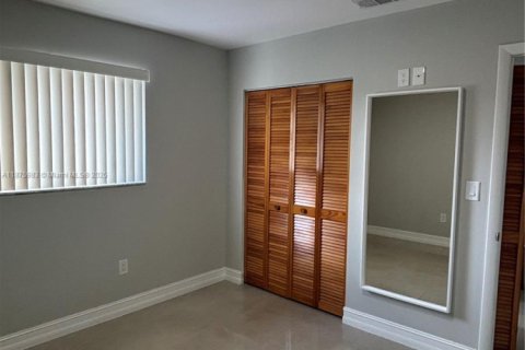 Copropriété à louer à Hialeah, Floride: 2 chambres, 89.19 m2 № 1945328 - photo 12