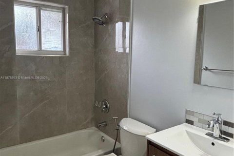 Copropriété à louer à Hialeah, Floride: 2 chambres, 89.19 m2 № 1945328 - photo 10
