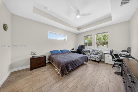 Casa en venta en Cape Coral, Florida, 4 dormitorios, 186.73 m2 № 2049674 - foto 12