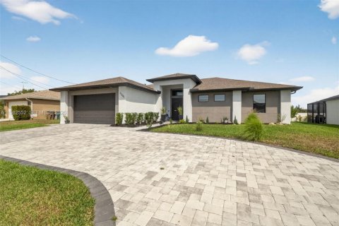 Casa en venta en Cape Coral, Florida, 4 dormitorios, 186.73 m2 № 2049674 - foto 25