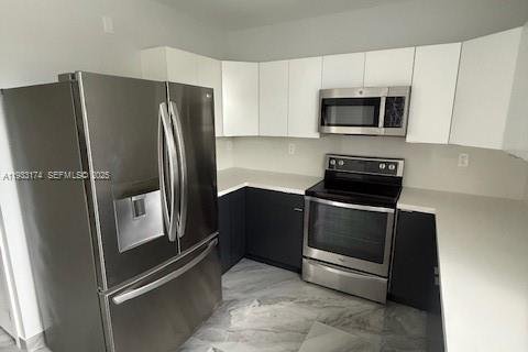 Casa en alquiler en Miami, Florida, 2 dormitorios, 78.97 m2 № 1991254 - foto 7