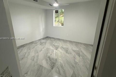 Casa en alquiler en Miami, Florida, 2 dormitorios, 78.97 m2 № 1991254 - foto 4