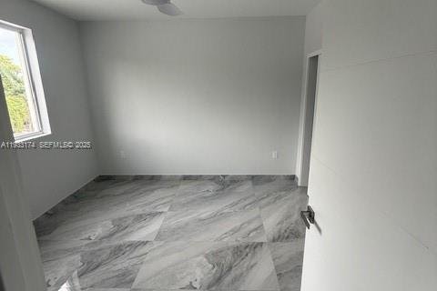 Casa en alquiler en Miami, Florida, 2 dormitorios, 78.97 m2 № 1991254 - foto 10