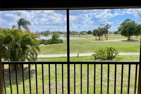 Condo in Punta Gorda, Florida, 2 bedrooms  № 2199088 - photo 19