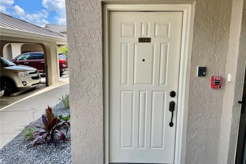 Condo in Punta Gorda, Florida, 2 bedrooms  № 2199088 - photo 4
