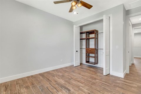House in Arcadia, Florida 4 bedrooms, 169.64 sq.m. № 2427603 - photo 12