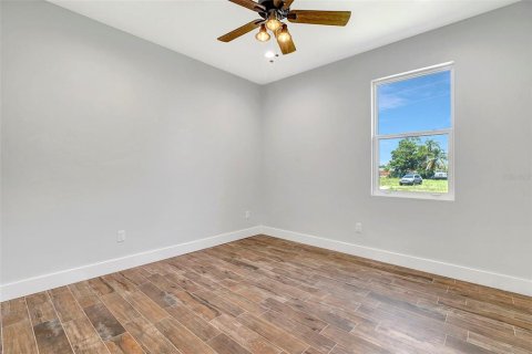 House in Arcadia, Florida 4 bedrooms, 169.64 sq.m. № 2427603 - photo 7