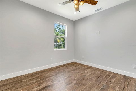 House in Arcadia, Florida 4 bedrooms, 169.64 sq.m. № 2427603 - photo 10