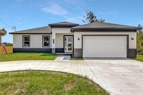 House in Arcadia, Florida 4 bedrooms, 169.64 sq.m. № 2427603