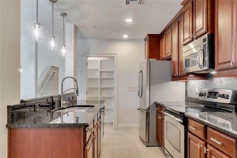 Adosado en alquiler en Orlando, Florida, 3 dormitorios, 185.62 m2 № 1886778 - foto 6
