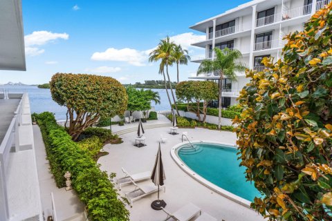 Condominio en venta en Palm Beach, Florida, 2 dormitorios, 181.07 m2 № 2081864 - foto 17