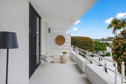 Condominio en venta en Palm Beach, Florida, 2 dormitorios, 181.07 m2 № 2081864 - foto 19