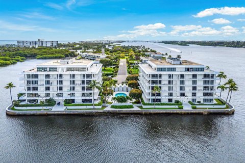 Condominio en venta en Palm Beach, Florida, 2 dormitorios, 181.07 m2 № 2081864 - foto 25