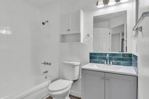 Casa en venta en Lakeland, Florida, 3 dormitorios, 105.26 m2 № 1786003 - foto 17