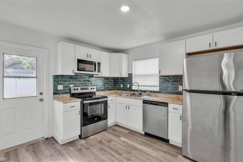 Casa en venta en Lakeland, Florida, 3 dormitorios, 105.26 m2 № 1786003 - foto 11