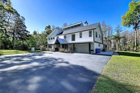 Villa ou maison à vendre à Land O' Lakes, Floride: 5 chambres, 310.2 m2 № 2419943 - photo 6