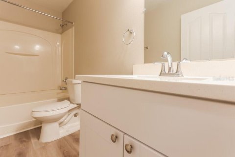 Villa ou maison à louer à Mulberry, Floride: 3 chambres, 222.97 m2 № 2433379 - photo 15