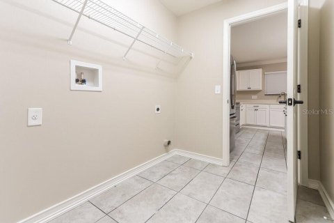 Villa ou maison à louer à Mulberry, Floride: 3 chambres, 222.97 m2 № 2433379 - photo 14