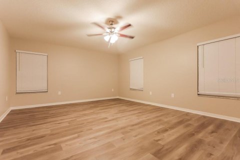 Villa ou maison à louer à Mulberry, Floride: 3 chambres, 222.97 m2 № 2433379 - photo 10