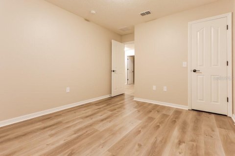 Villa ou maison à louer à Mulberry, Floride: 3 chambres, 222.97 m2 № 2433379 - photo 12