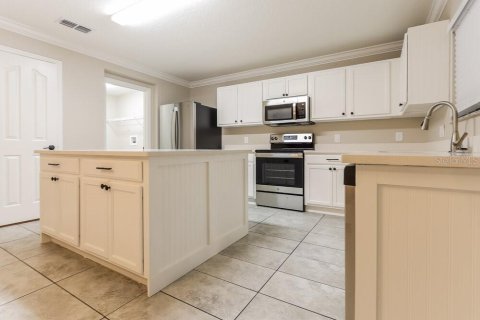 Villa ou maison à louer à Mulberry, Floride: 3 chambres, 222.97 m2 № 2433379 - photo 6
