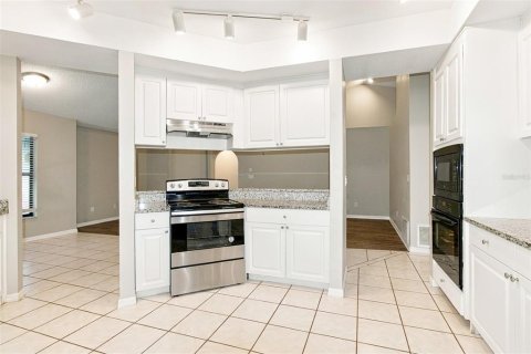 House in Spring Hill, Florida 3 bedrooms, 258.08 sq.m. № 2408596 - photo 6
