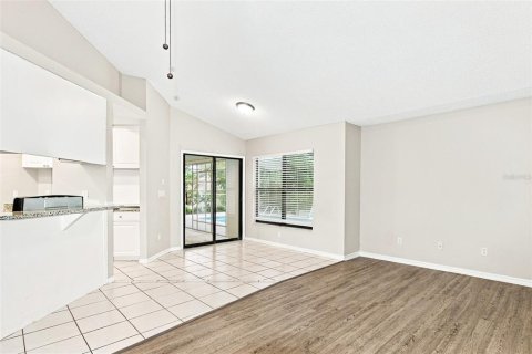 House in Spring Hill, Florida 3 bedrooms, 258.08 sq.m. № 2408596 - photo 4