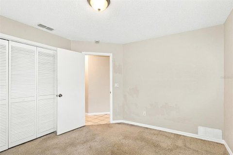 House in Spring Hill, Florida 3 bedrooms, 258.08 sq.m. № 2408596 - photo 14