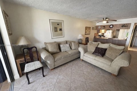 Condominio en venta en Plantation, Florida, 2 dormitorios, 77.48 m2 № 2031358 - foto 3