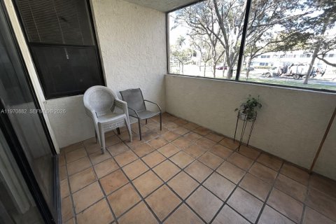 Condominio en venta en Plantation, Florida, 2 dormitorios, 77.48 m2 № 2031358 - foto 12