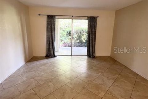 Copropriété à louer à Altamonte Springs, Floride: 2 chambres, 100.52 m2 № 2403029 - photo 3