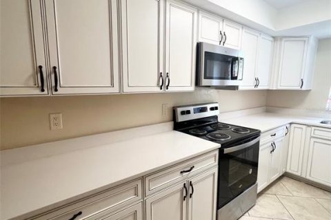 Copropriété à louer à Altamonte Springs, Floride: 2 chambres, 100.52 m2 № 2403029 - photo 7
