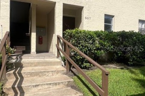 Condo à Altamonte Springs, Floride, 2 chambres  № 2403029