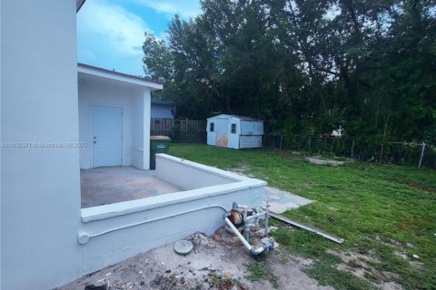 Casa en venta en North Miami, Florida, 2 dormitorios, 89.19 m2 № 1827489 - foto 7