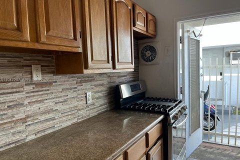 Купить кондоминиум в Майами-Бич, Флорида 2 спальни, 88.44м2, № 2006229 - фото 28