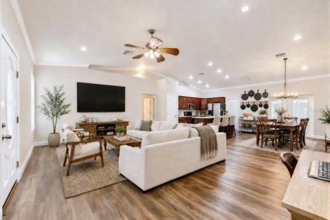 Casa en venta en Wauchula, Florida, 3 dormitorios, 162.86 m2 № 2157389 - foto 9