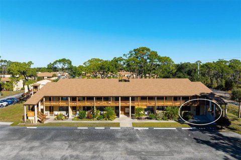 Condo in Englewood, Florida, 2 bedrooms  № 2099825 - photo 2