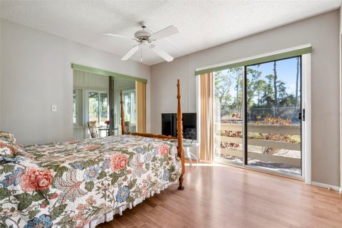 Condo in Englewood, Florida, 2 bedrooms  № 2099825 - photo 19
