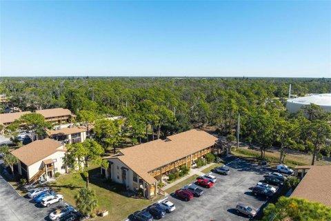 Condo in Englewood, Florida, 2 bedrooms  № 2099825 - photo 6